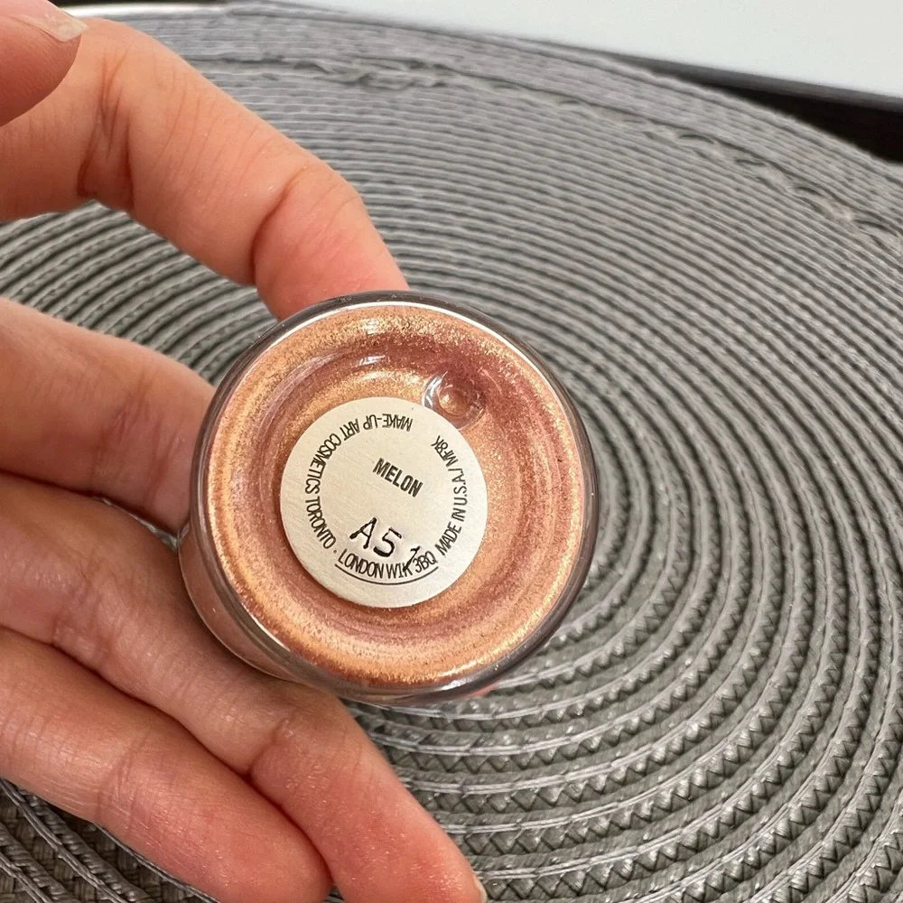 MAC Cosmetics mac pigment